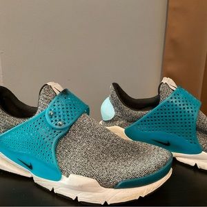 Women size 12 running shoes